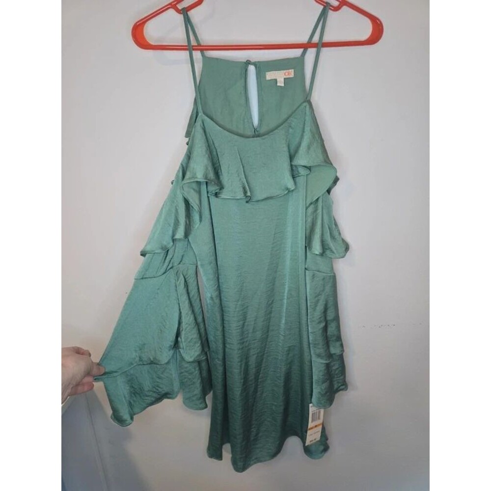 Women's dress